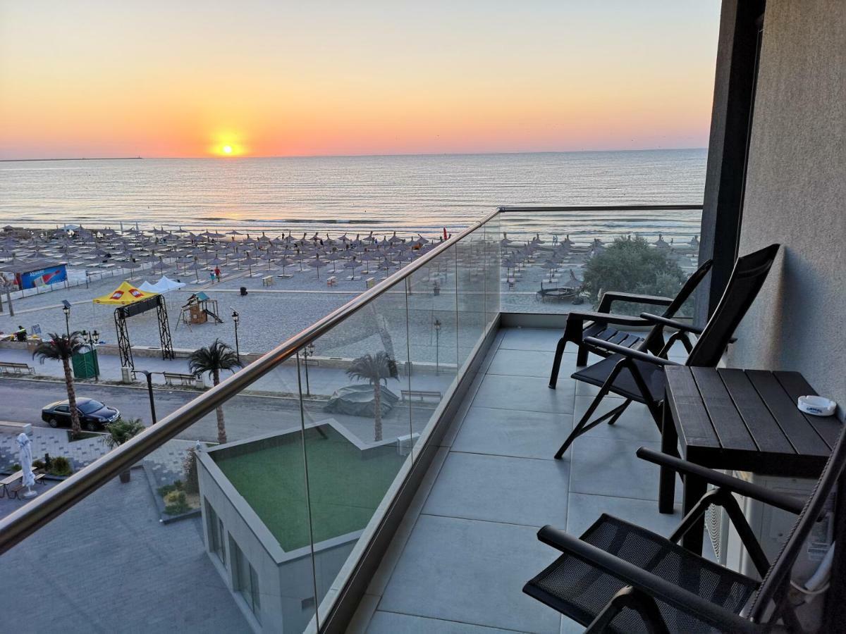 Relax Inn Apartment Năvodari 외부 사진